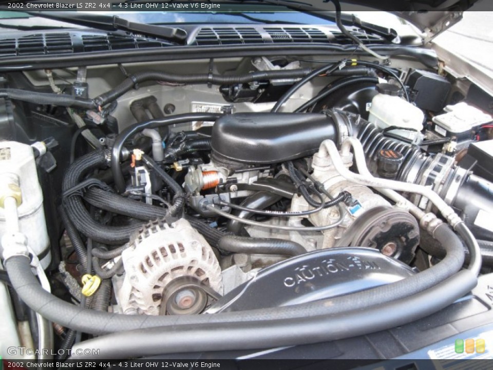 4.3 Liter OHV 12-Valve V6 Engine for the 2002 Chevrolet Blazer #56636799