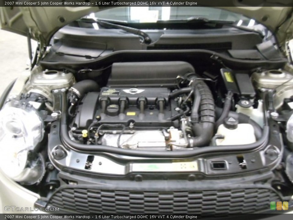 1.6 Liter Turbocharged DOHC 16V VVT 4 Cylinder Engine for the 2007 Mini Cooper #56714345