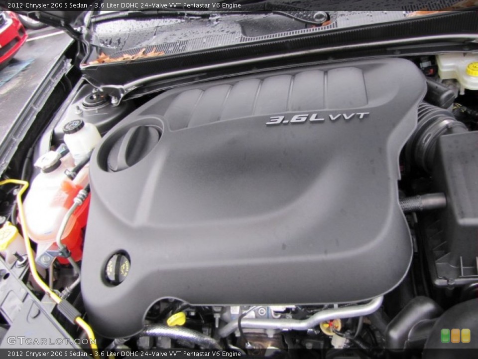 3.6 Liter DOHC 24-Valve VVT Pentastar V6 Engine for the 2012 Chrysler 200 #57088712