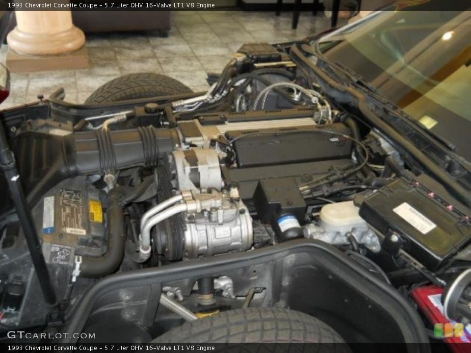 5.7 Liter OHV 16-Valve LT1 V8 Engine for the 1993 Chevrolet Corvette #57193771