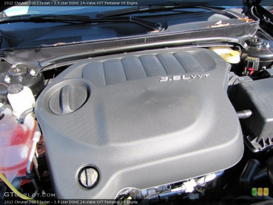 3.6 Liter DOHC 24-Valve VVT Pentastar V6 Engine for the 2012 Chrysler 200 #57227491