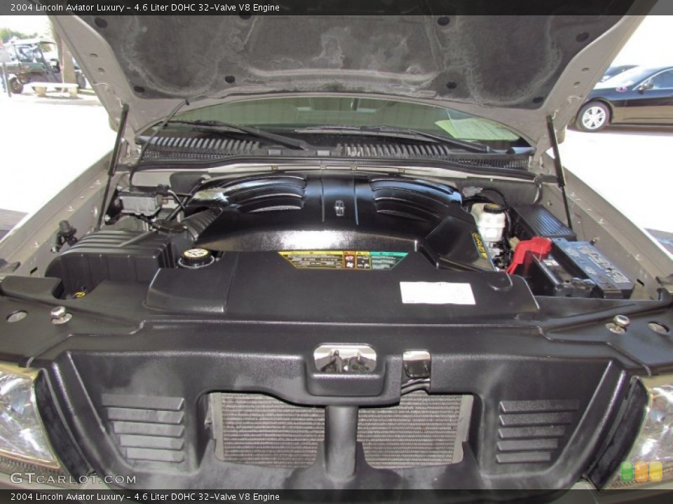 4.6 Liter DOHC 32-Valve V8 2004 Lincoln Aviator Engine