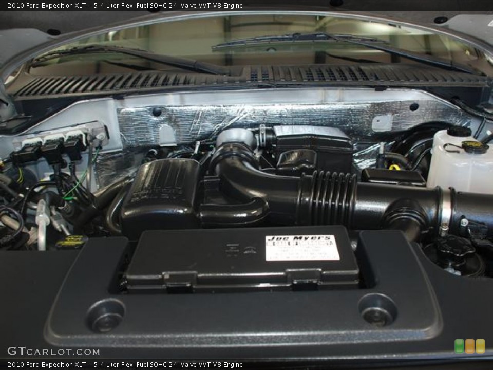 5.4 Liter Flex-Fuel SOHC 24-Valve VVT V8 Engine for the 2010 Ford Expedition #57378316