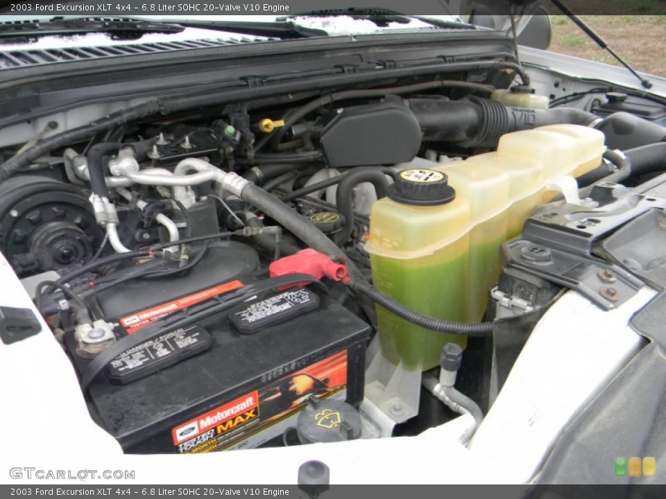 6.8 Liter SOHC 20-Valve V10 Engine for the 2003 Ford Excursion #57497215