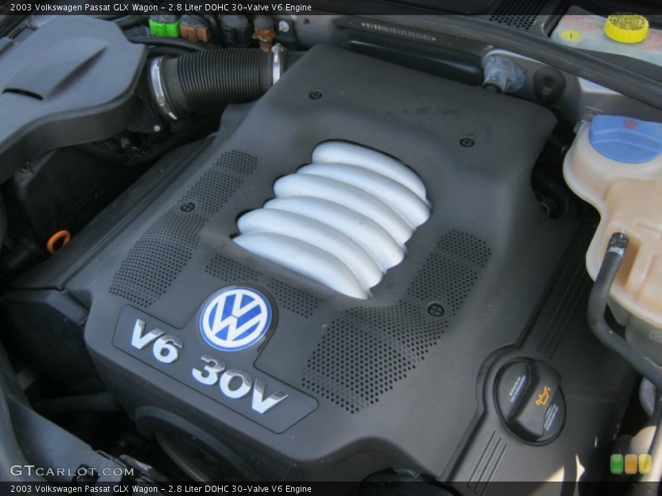 2.8 Liter DOHC 30-Valve V6 Engine for the 2003 Volkswagen Passat #57617941