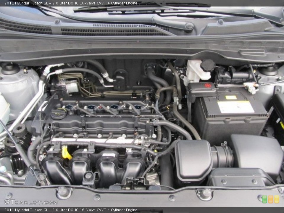 2.0 Liter DOHC 16-Valve CVVT 4 Cylinder 2011 Hyundai Tucson Engine