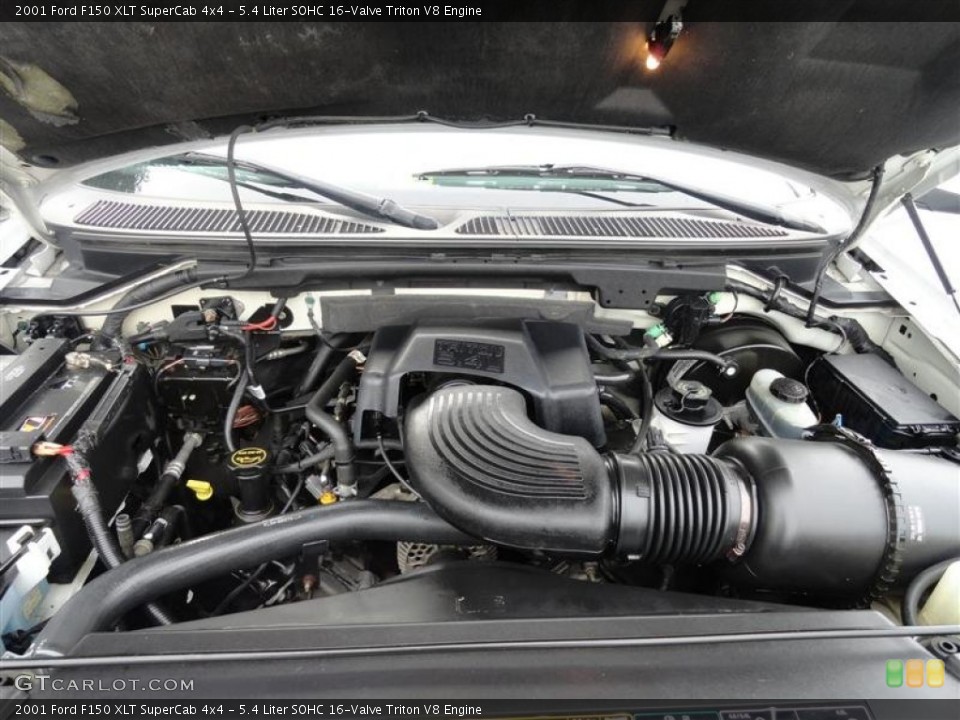 5.4 Liter SOHC 16-Valve Triton V8 Engine for the 2001 Ford F150 #57790061