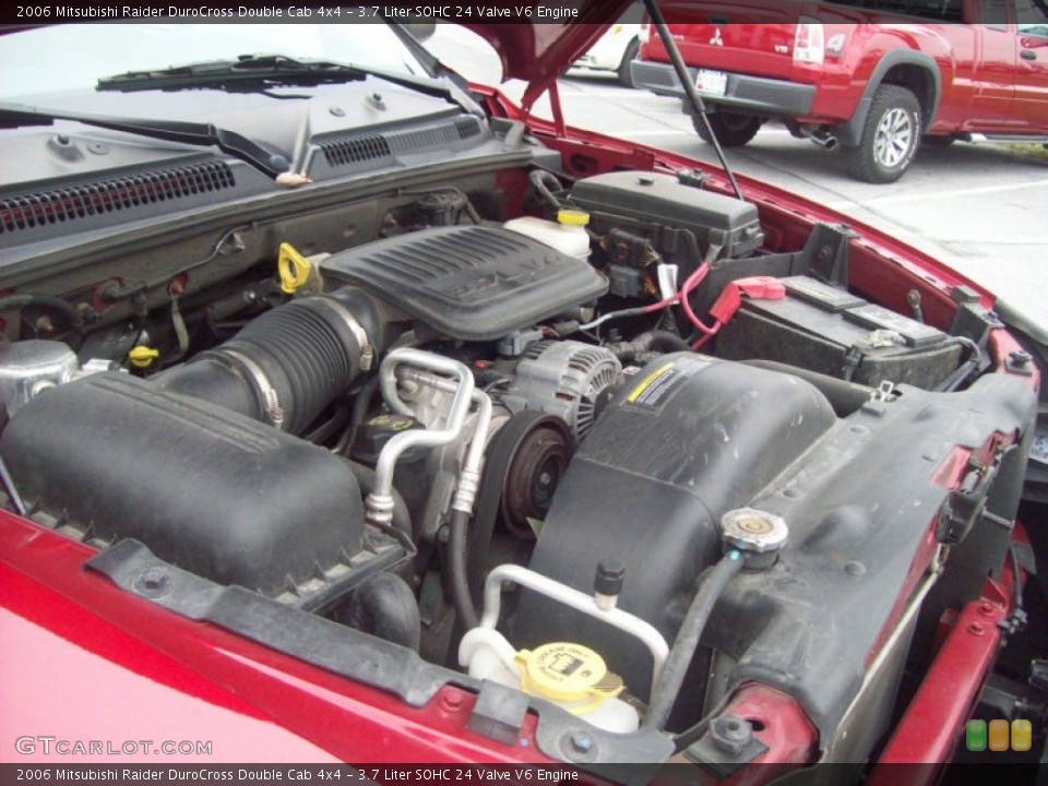 3.7 Liter SOHC 24 Valve V6 Engine for the 2006 Mitsubishi Raider #58026983