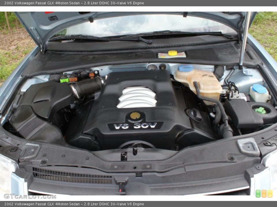 2.8 Liter DOHC 30-Valve V6 Engine for the 2002 Volkswagen Passat #58035809