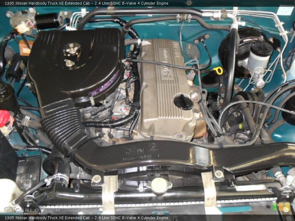 2.4 Liter SOHC 8-Valve 4 Cylinder 1995 Nissan Hardbody Truck Engine