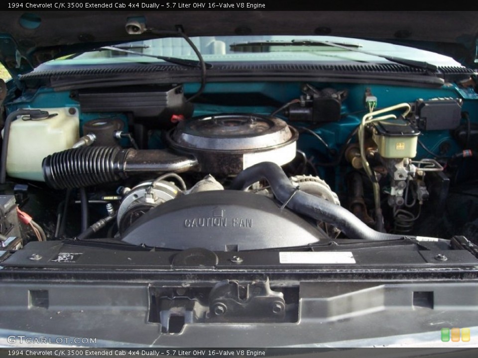 5.7 Liter OHV 16-Valve V8 1994 Chevrolet C/K 3500 Engine