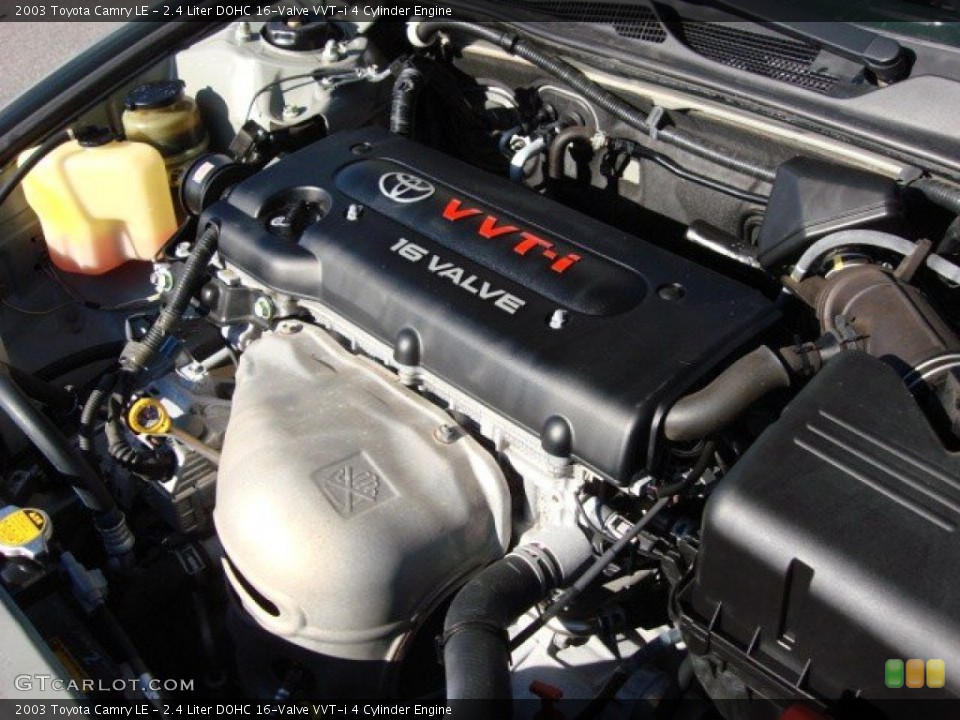 2.4 Liter DOHC 16-Valve VVT-i 4 Cylinder 2003 Toyota Camry Engine