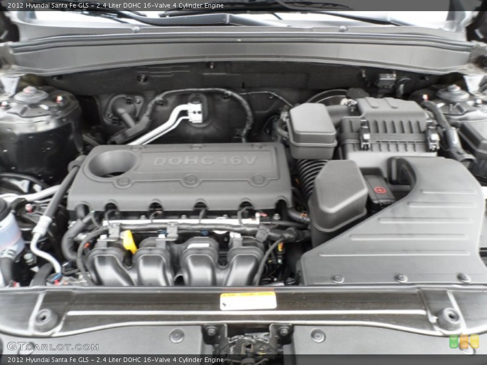 2.4 Liter DOHC 16-Valve 4 Cylinder 2012 Hyundai Santa Fe Engine