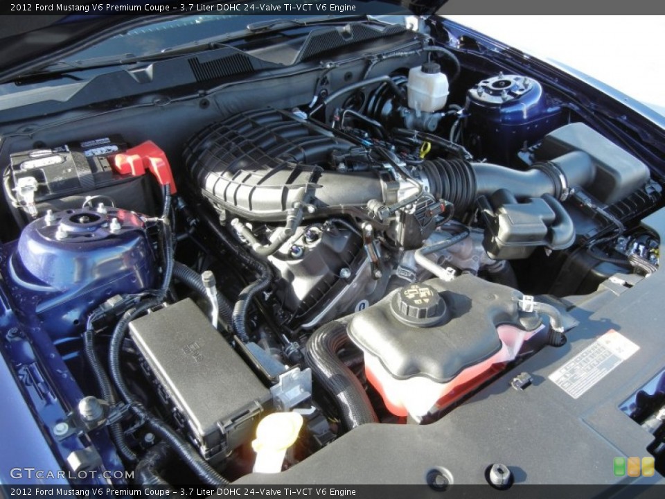3.7 Liter DOHC 24-Valve Ti-VCT V6 Engine for the 2012 Ford Mustang #58503094