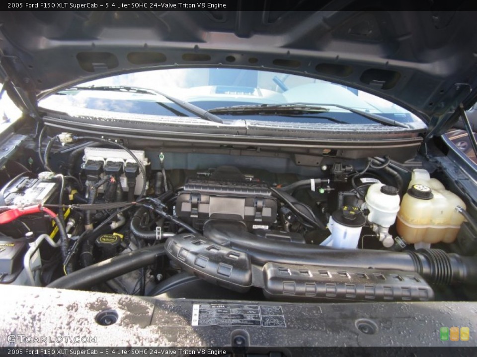5.4 Liter SOHC 24-Valve Triton V8 Engine for the 2005 Ford F150 #58505486
