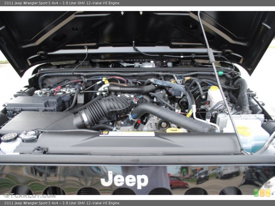 3.8 Liter OHV 12-Valve V6 Engine for the 2011 Jeep Wrangler #58512122