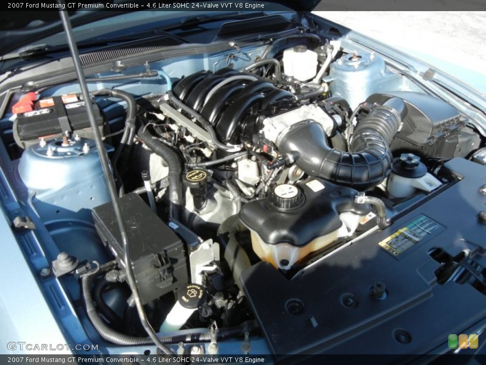 4.6 Liter SOHC 24-Valve VVT V8 Engine for the 2007 Ford Mustang #58554529