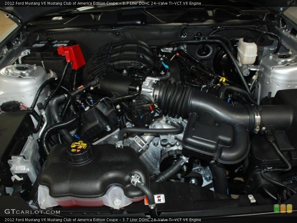 3.7 Liter DOHC 24-Valve Ti-VCT V6 Engine for the 2012 Ford Mustang #58699094