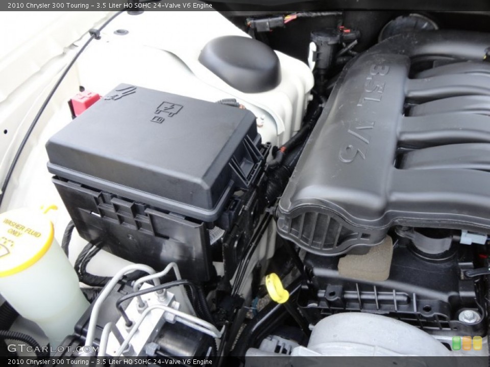 3.5 Liter HO SOHC 24-Valve V6 Engine for the 2010 Chrysler 300 #58758204
