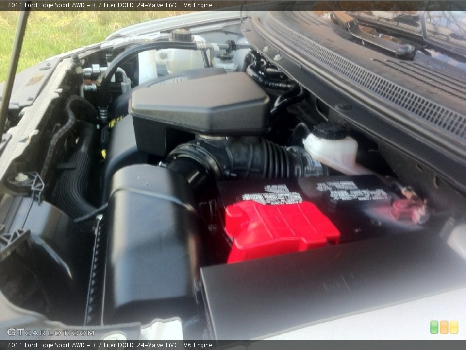 3.7 Liter DOHC 24-Valve TiVCT V6 Engine for the 2011 Ford Edge #58893189