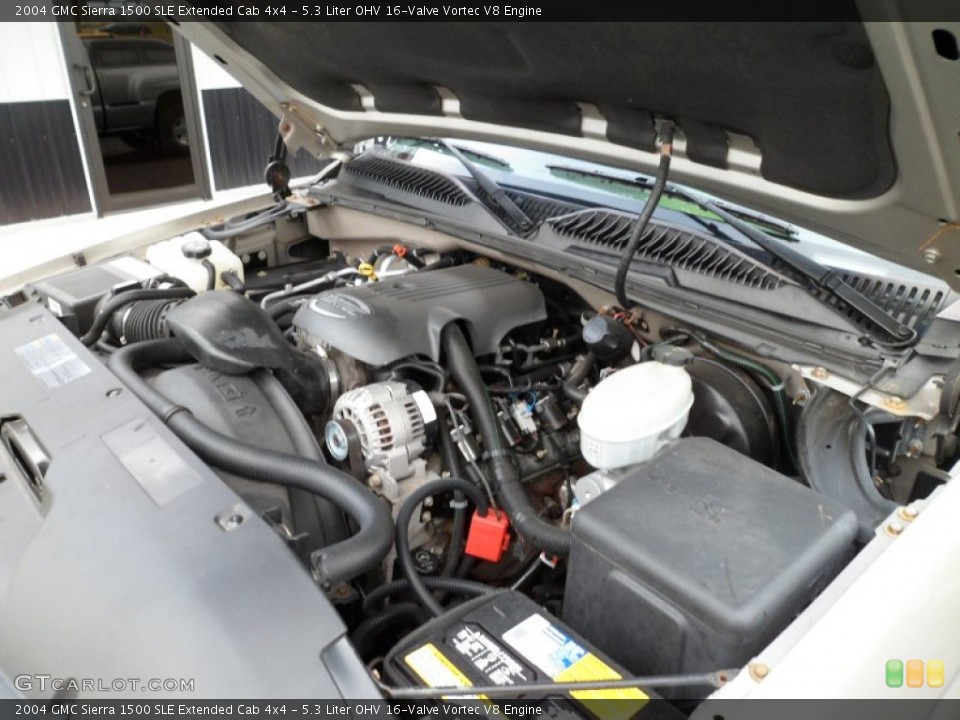 5.3 Liter OHV 16-Valve Vortec V8 Engine for the 2004 GMC Sierra 1500 #58921037