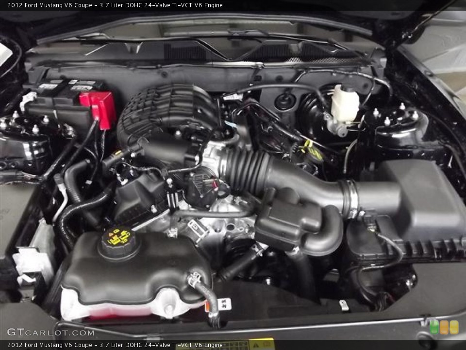 3.7 Liter DOHC 24-Valve Ti-VCT V6 Engine for the 2012 Ford Mustang #59021063