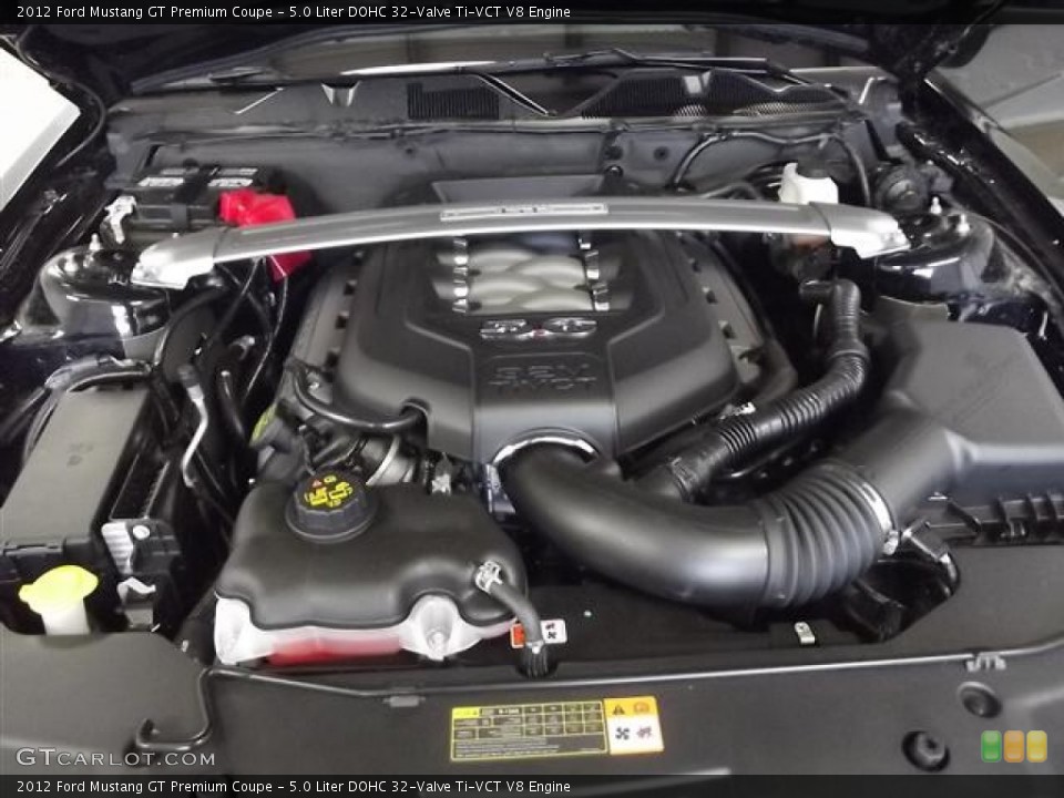5.0 Liter DOHC 32-Valve Ti-VCT V8 Engine for the 2012 Ford Mustang #59021489