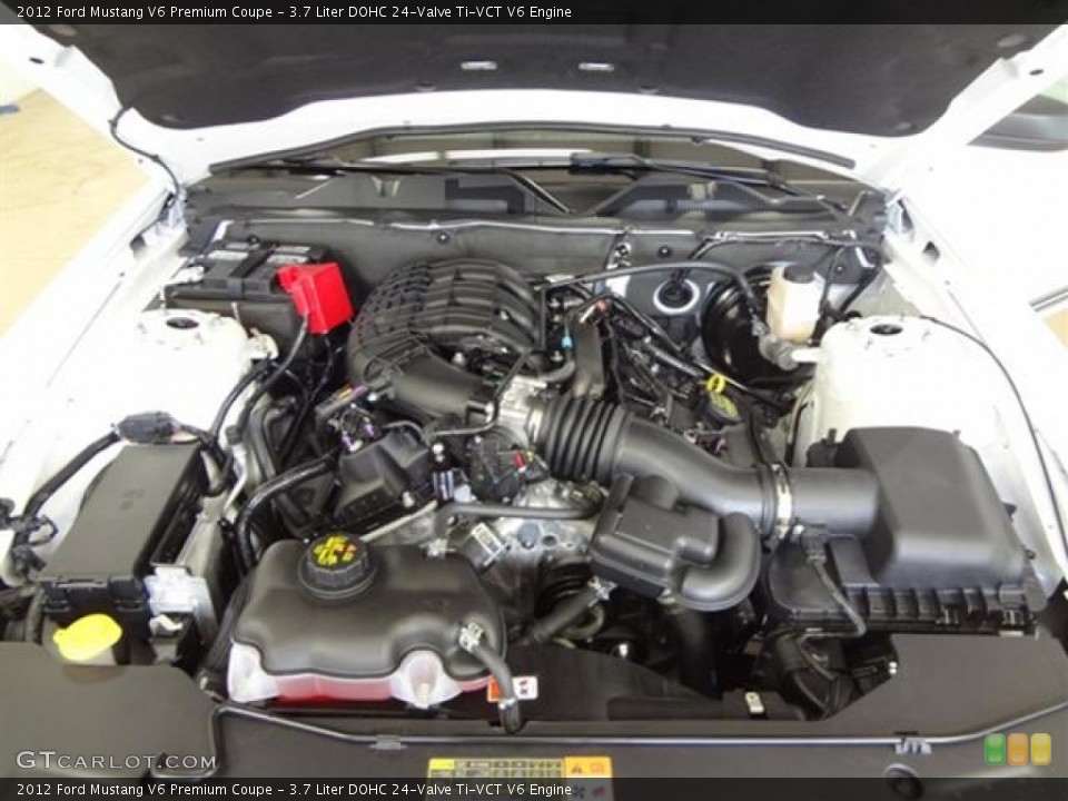 3.7 Liter DOHC 24-Valve Ti-VCT V6 Engine for the 2012 Ford Mustang #59279193