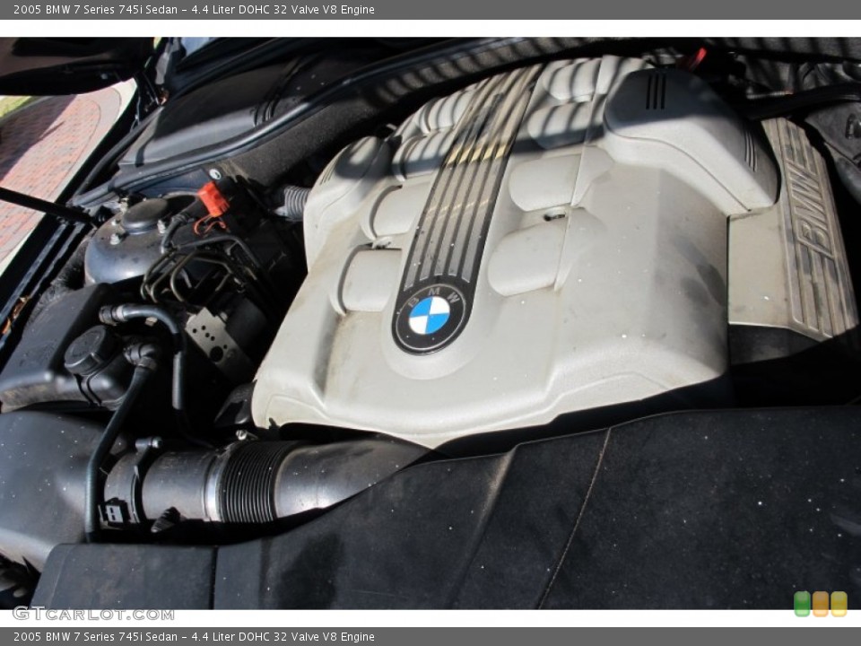 4.4 Liter DOHC 32 Valve V8 Engine for the 2005 BMW 7 Series #59503831