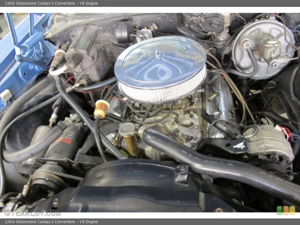 V8 1969 Oldsmobile Cutlass Engine