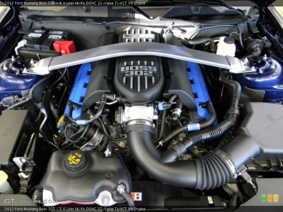 5.0 Liter Hi-Po DOHC 32-Valve Ti-VCT V8 Engine for the 2012 Ford Mustang #59563845