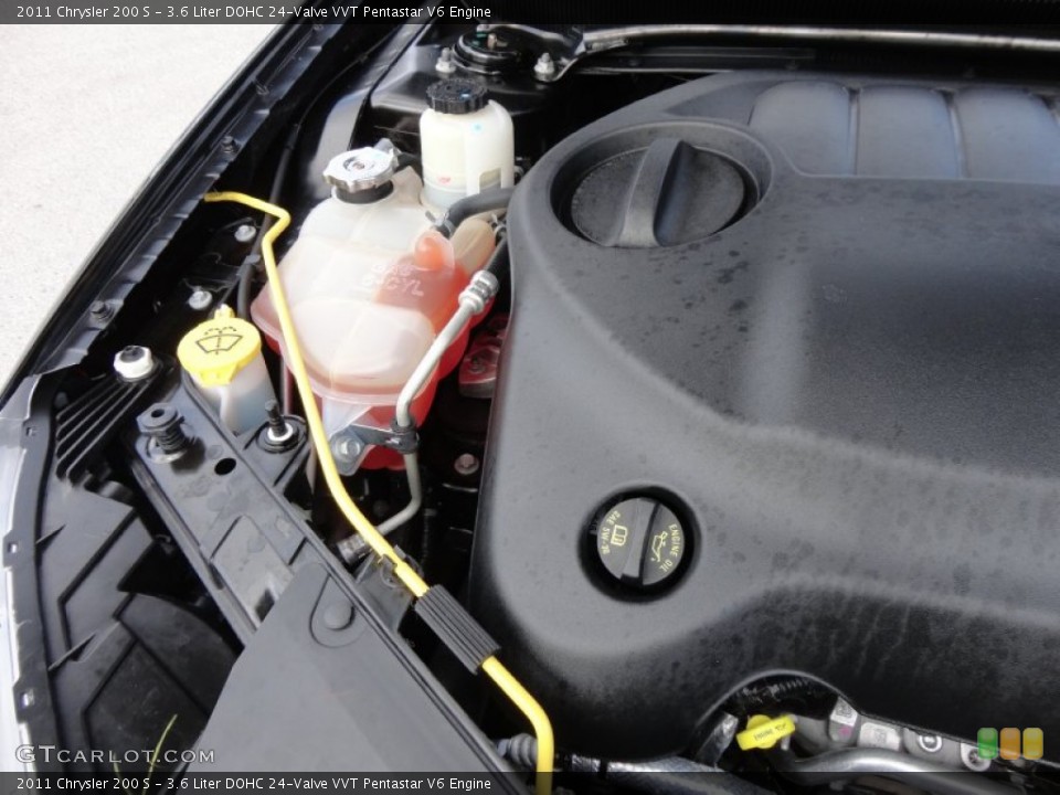 3.6 Liter DOHC 24-Valve VVT Pentastar V6 Engine for the 2011 Chrysler 200 #59617410