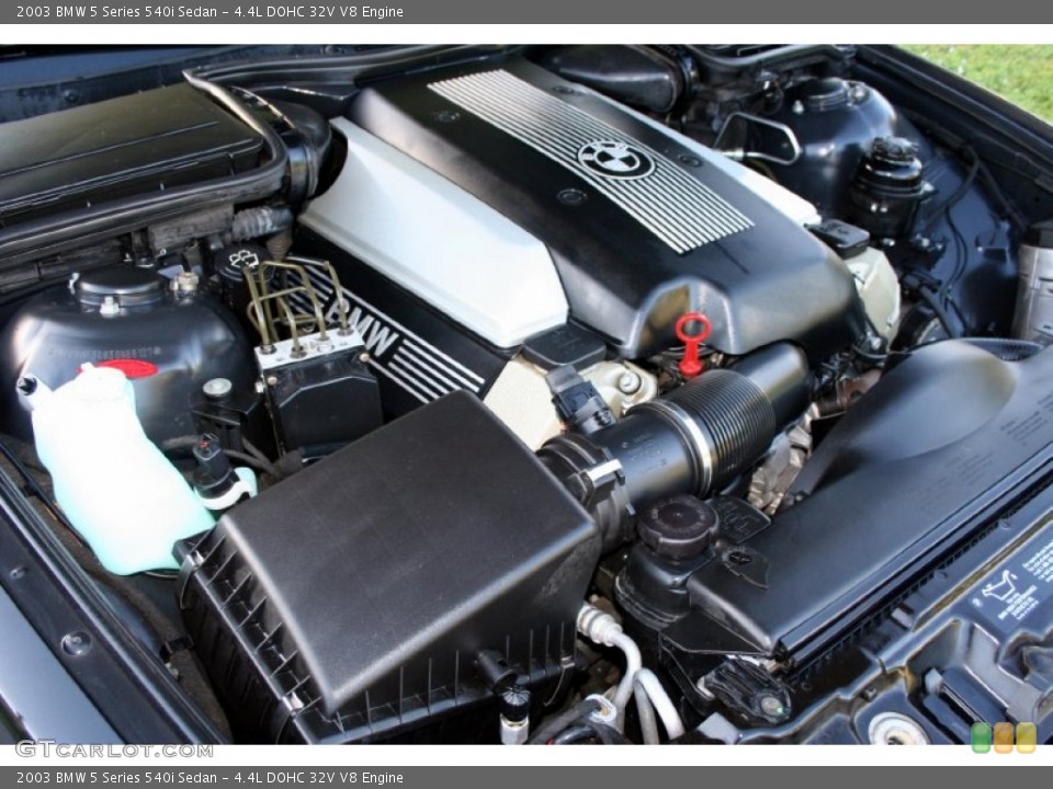 4.4L DOHC 32V V8 2003 BMW 5 Series Engine