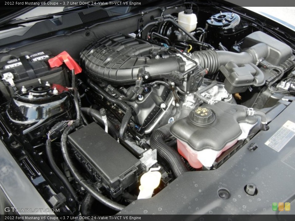 3.7 Liter DOHC 24-Valve Ti-VCT V6 Engine for the 2012 Ford Mustang #59637597