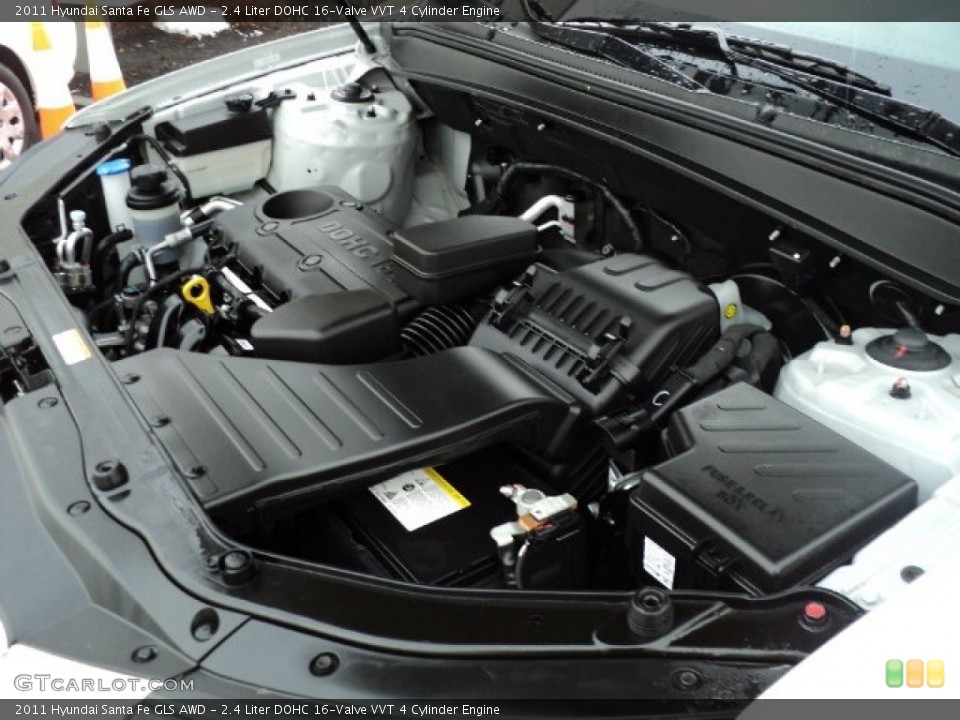 2.4 Liter DOHC 16-Valve VVT 4 Cylinder Engine for the 2011 Hyundai Santa Fe #59838645