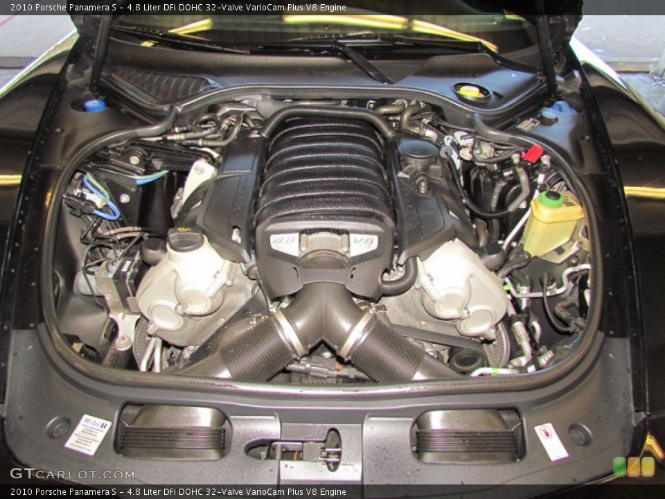 4.8 Liter DFI DOHC 32-Valve VarioCam Plus V8 Engine for the 2010 Porsche Panamera #59874245