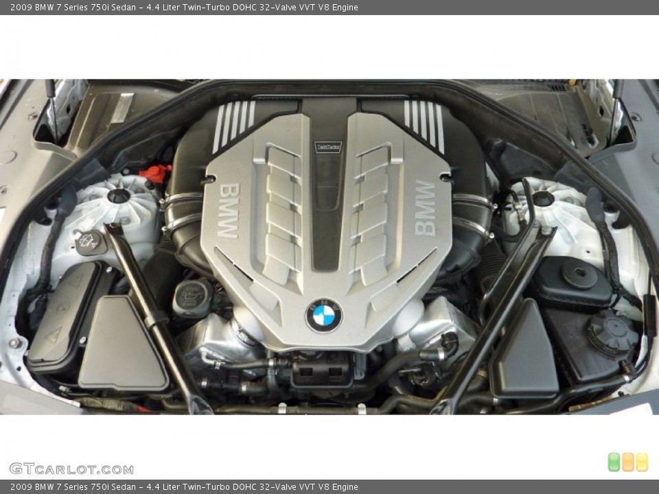 4.4 Liter Twin-Turbo DOHC 32-Valve VVT V8 Engine for the 2009 BMW 7 Series #60315494