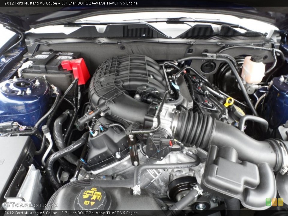 3.7 Liter DOHC 24-Valve Ti-VCT V6 Engine for the 2012 Ford Mustang #60409859
