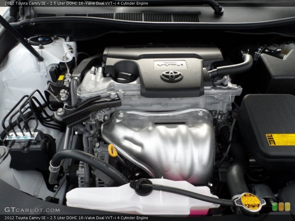 2.5 Liter DOHC 16-Valve Dual VVT-i 4 Cylinder Engine for the 2012 Toyota Camry #60747046