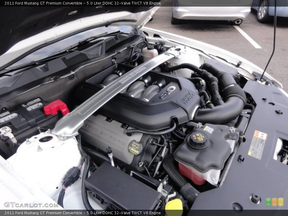 5.0 Liter DOHC 32-Valve TiVCT V8 Engine for the 2011 Ford Mustang #60747263