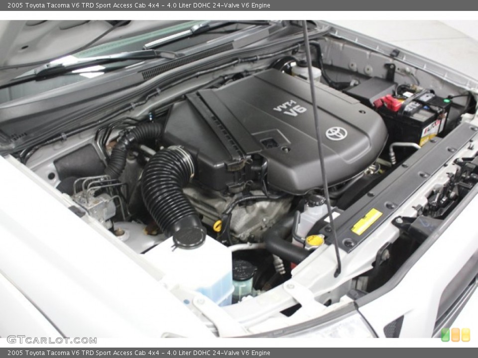 4.0 Liter DOHC 24-Valve V6 Engine for the 2005 Toyota Tacoma #60903907