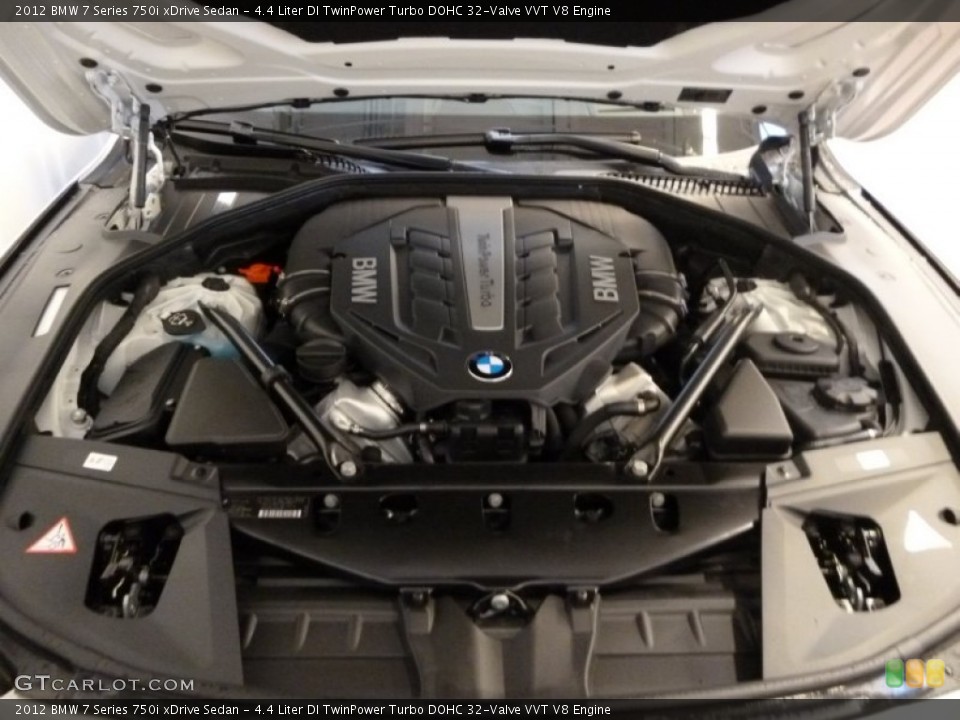 4.4 Liter DI TwinPower Turbo DOHC 32-Valve VVT V8 Engine for the 2012 BMW 7 Series #60991135