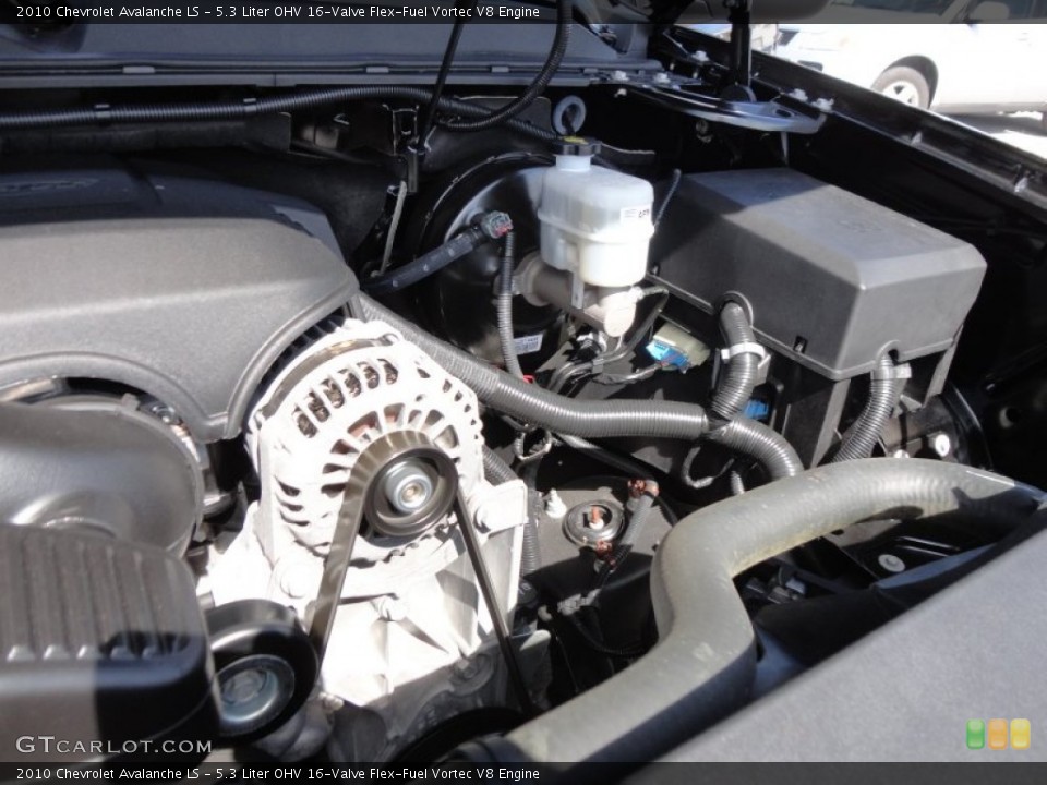5.3 Liter OHV 16-Valve Flex-Fuel Vortec V8 2010 Chevrolet Avalanche Engine