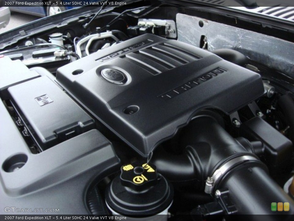 5.4 Liter SOHC 24 Valve VVT V8 Engine for the 2007 Ford Expedition #61118515