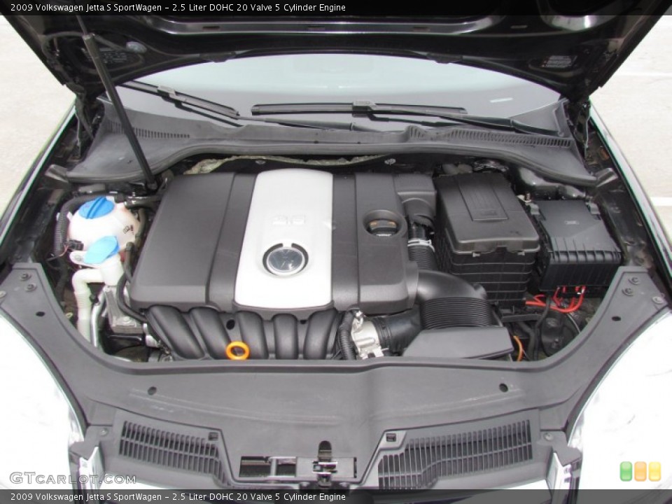 2.5 Liter DOHC 20 Valve 5 Cylinder Engine for the 2009 Volkswagen Jetta #61217154