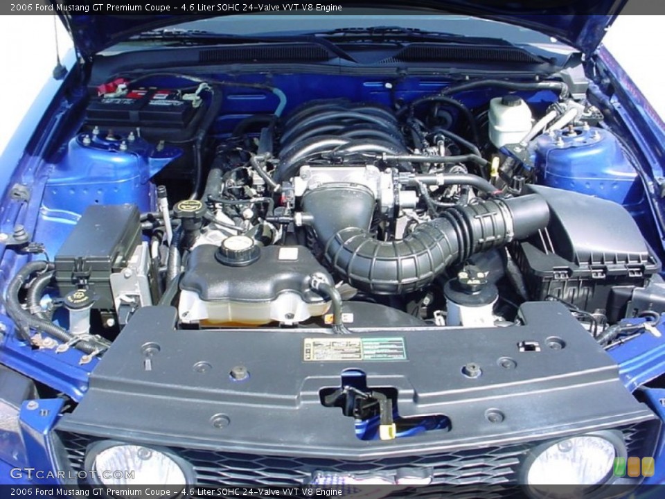 4.6 Liter SOHC 24-Valve VVT V8 Engine for the 2006 Ford Mustang #61299575