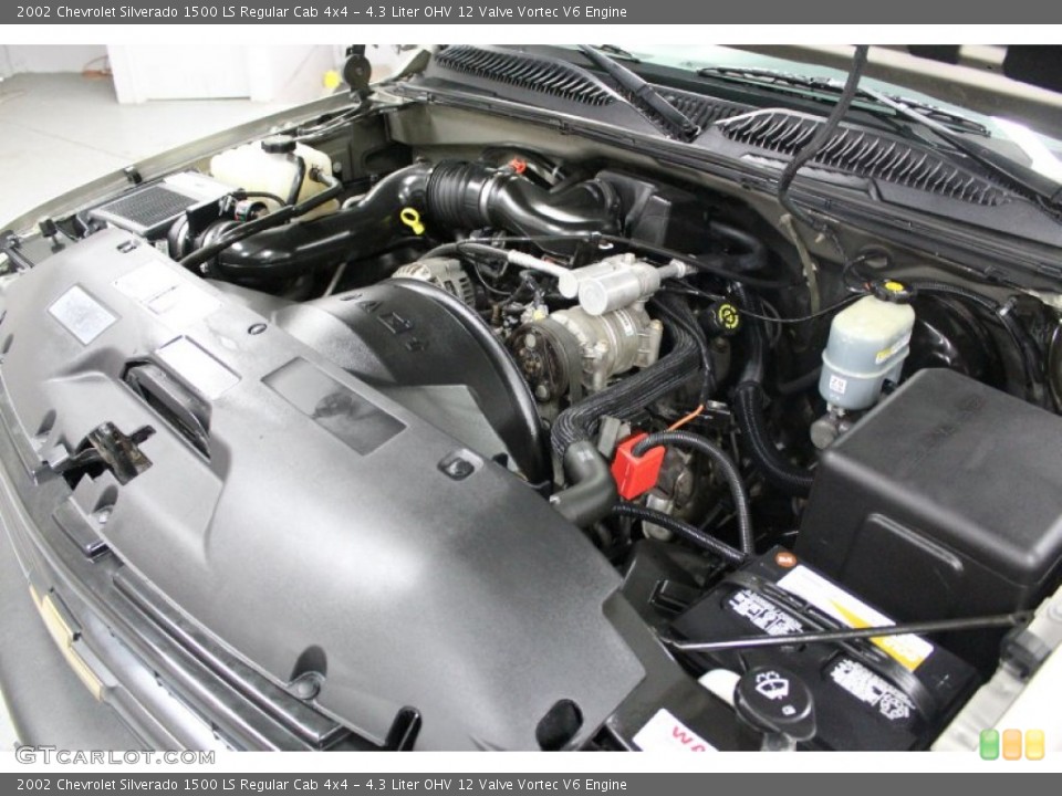 4.3 Liter OHV 12 Valve Vortec V6 Engine for the 2002 Chevrolet Silverado 1500 #61507601