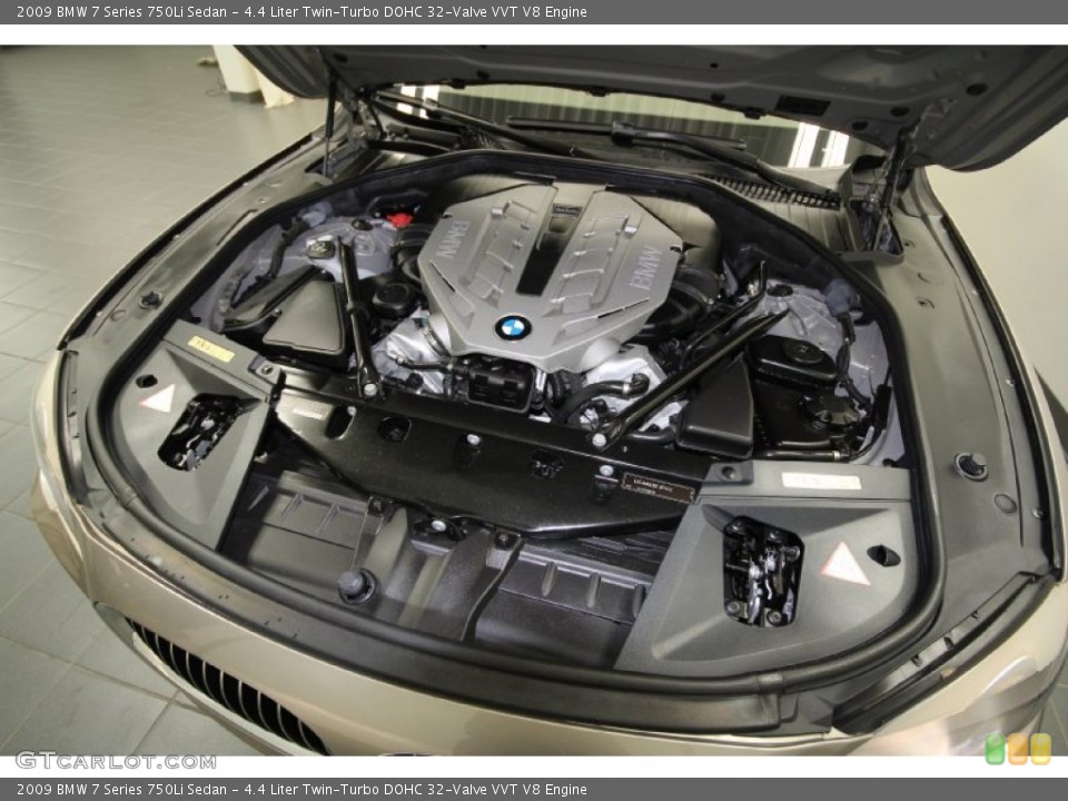 4.4 Liter Twin-Turbo DOHC 32-Valve VVT V8 Engine for the 2009 BMW 7 Series #61729161