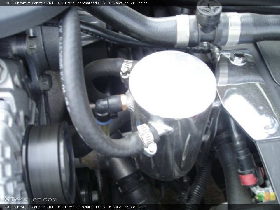 6.2 Liter Supercharged OHV 16-Valve LS9 V8 Engine for the 2010 Chevrolet Corvette #61746768
