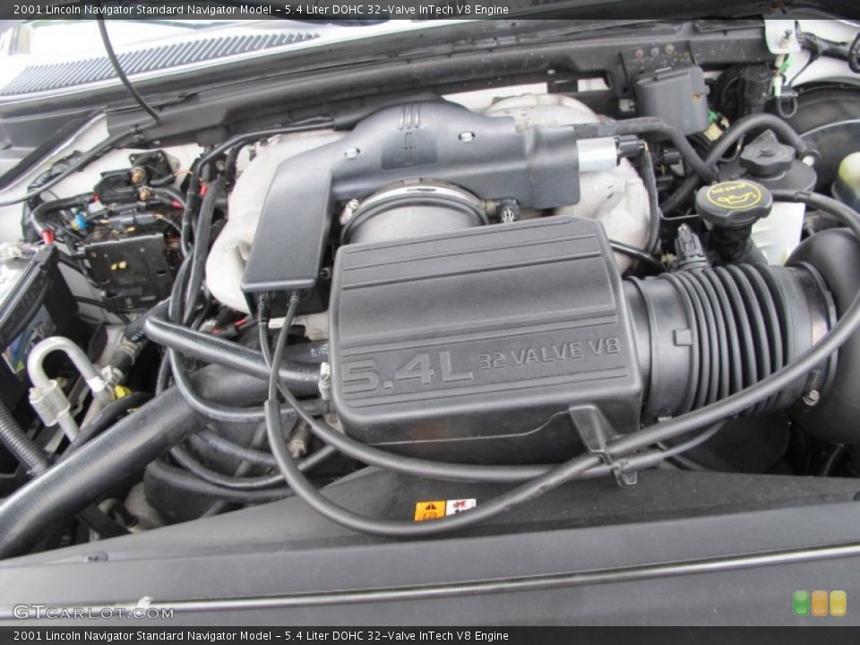 5.4 Liter DOHC 32-Valve InTech V8 Engine for the 2001 Lincoln Navigator #62217458